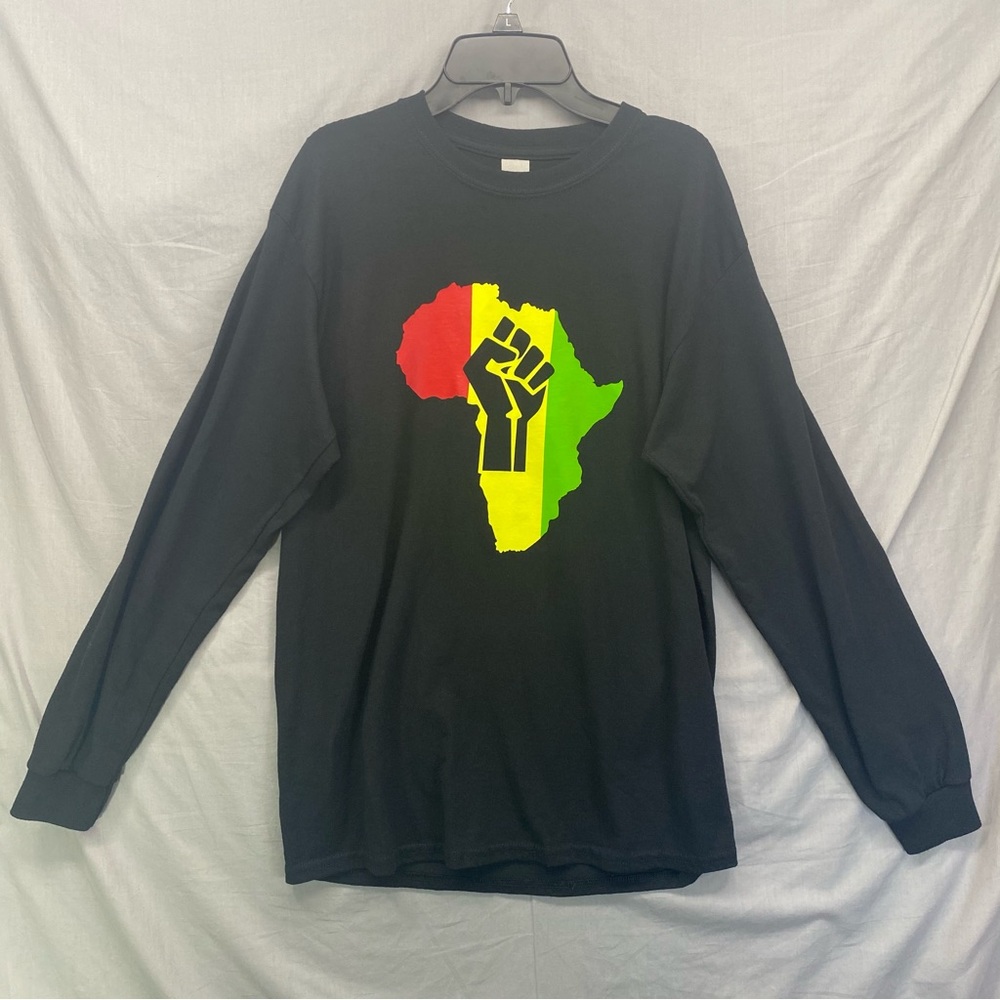 Gildan African Country Flag Fist Long Sleeve Black Size | M